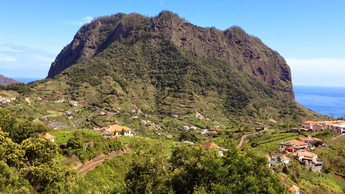 LEVADA WALKS